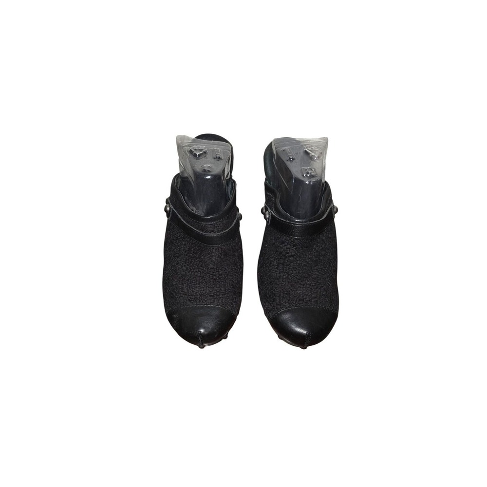 UGG Women's Black Wool & Leather‎ Studded Block Platform Heel Clogs Size 7
